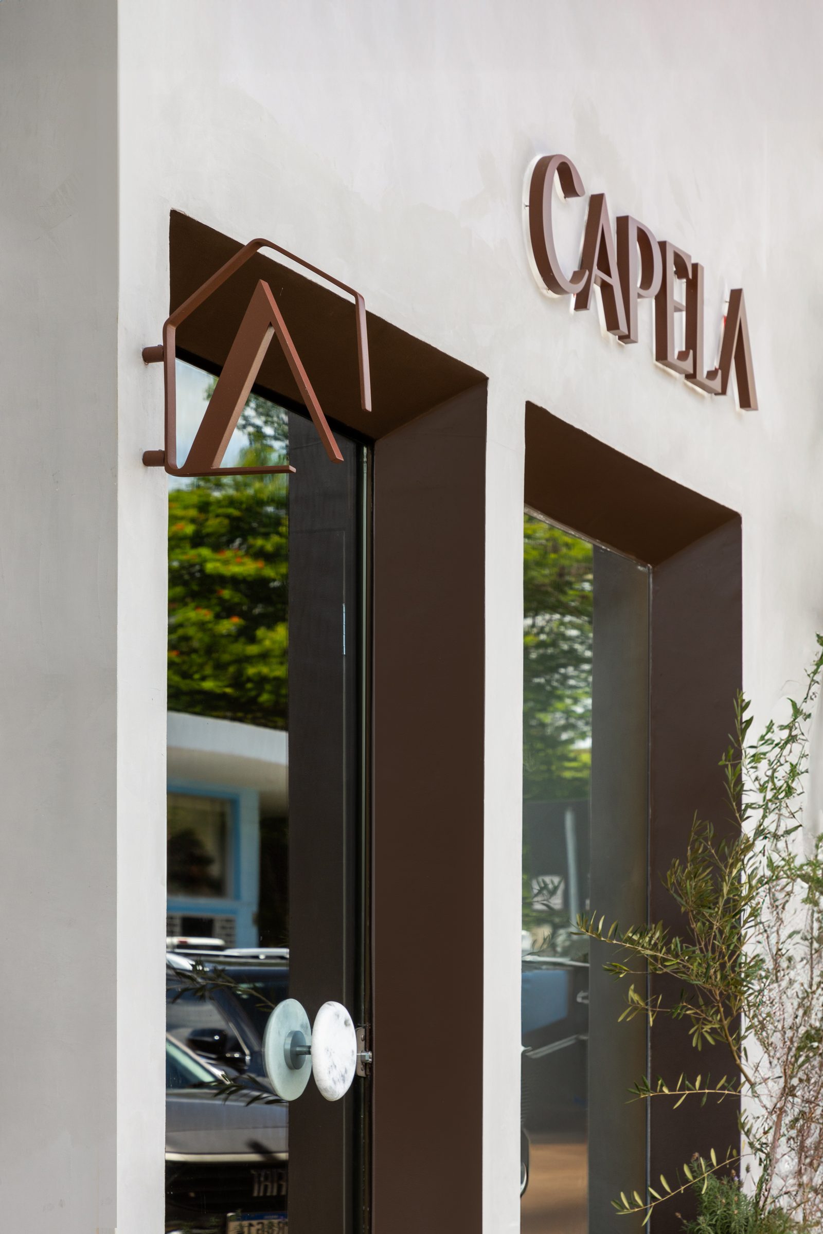 Loja Capela — projeto Babel Arquitetura