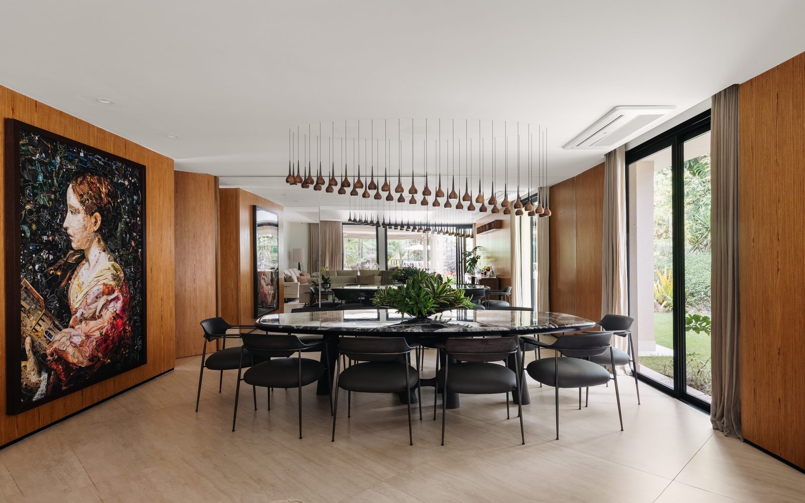 Sala de jantar em projeto residencial da Babel Arquitetura em Brasília